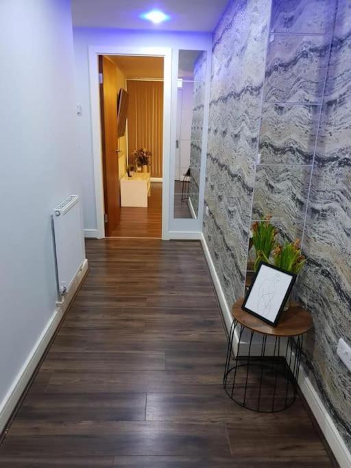 Luxury 9Ine Beautiful Bull Ring Apartment Free Parking Birmingham Exterior photo