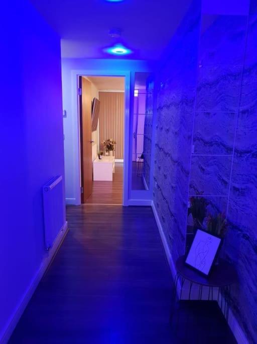 Luxury 9Ine Beautiful Bull Ring Apartment Free Parking Birmingham Exterior photo