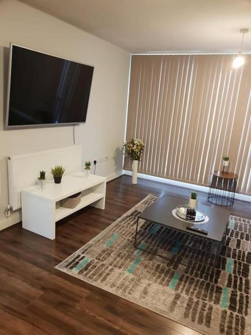 Luxury 9Ine Beautiful Bull Ring Apartment Free Parking Birmingham Exterior photo